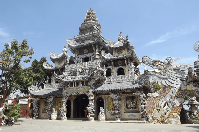 chùa linh phước