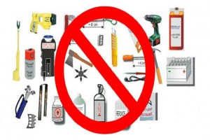 Những Vật Dụng Tuyệt Đối KHÔNG Được Mang Lên Máy Bay