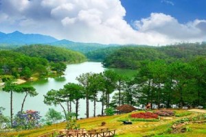 TOUR LỄ 30/04: ĐÀ LẠT NGÀN HOA