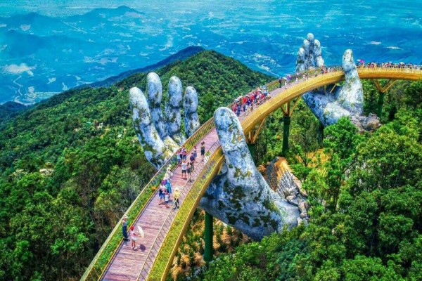 HÀNH TRÌNH DI SẢN MIỀN TRUNG