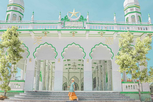 HÀNH TRÌNH TRÊN ĐẤT PHÙ SA